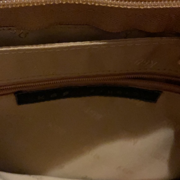 FAST SALE ⚡️KGB Studio Purse - Picture 5 of 5